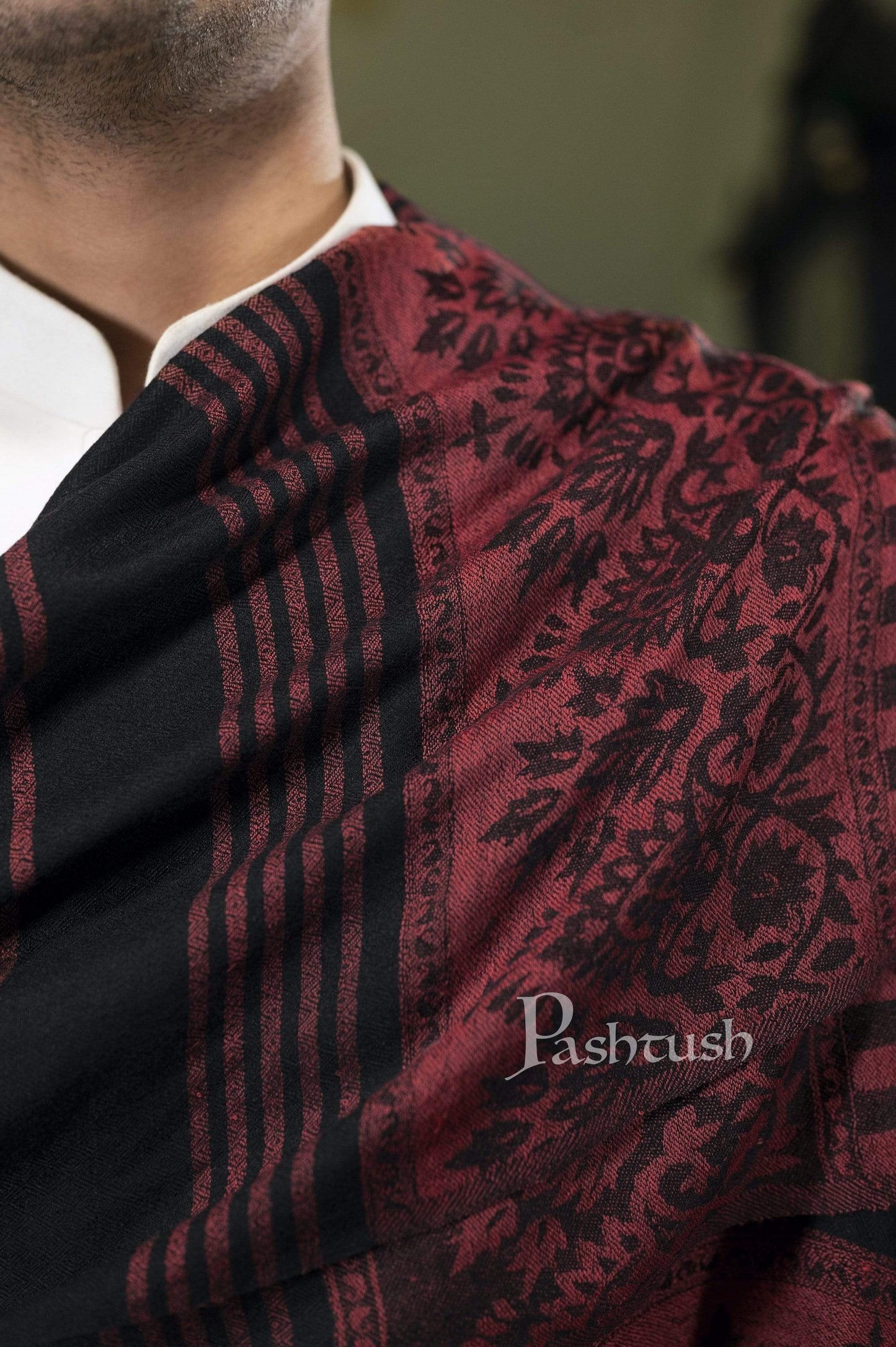 Pashtush India 70x200 Pashtush Mens Fine Wool Stole, Cardinal Red