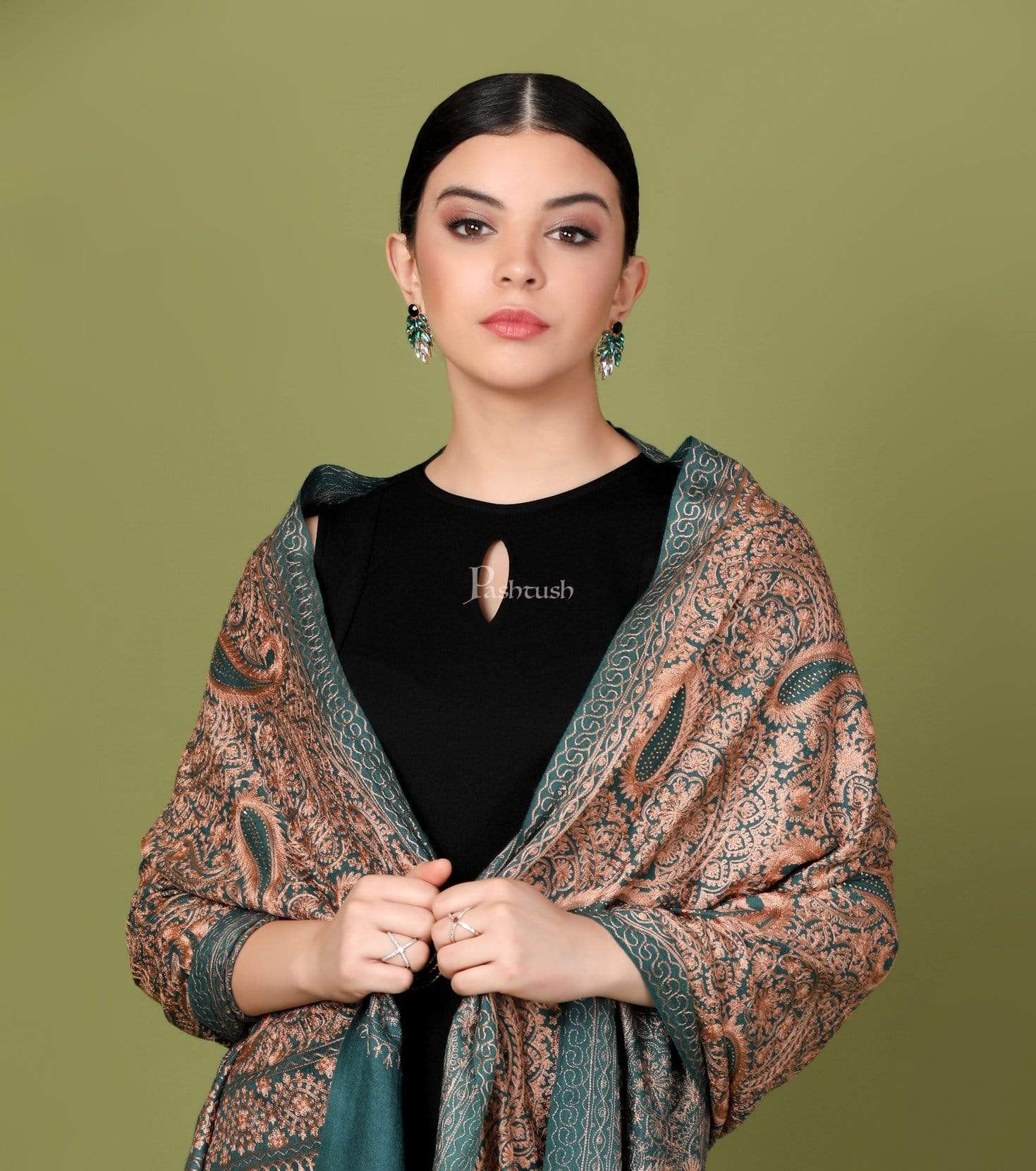 Pashtush India 70x200 Pashtush Tres Chic Regal Collection, Wool Embroidery Nalki Shawl Scarf