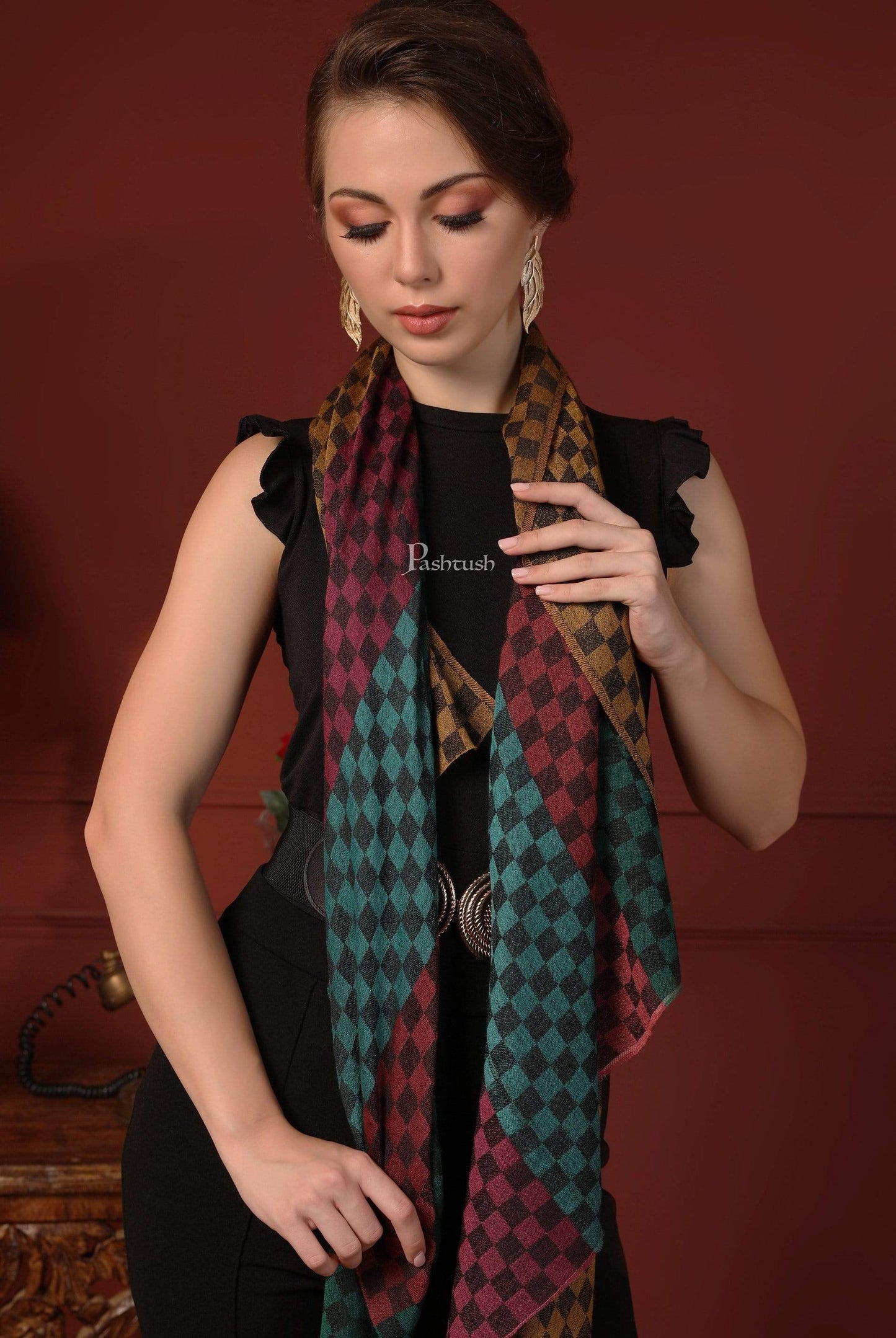 Pashtush India 70x200 Pashtush Women's Reversible Stole, checkered design Multi coloured