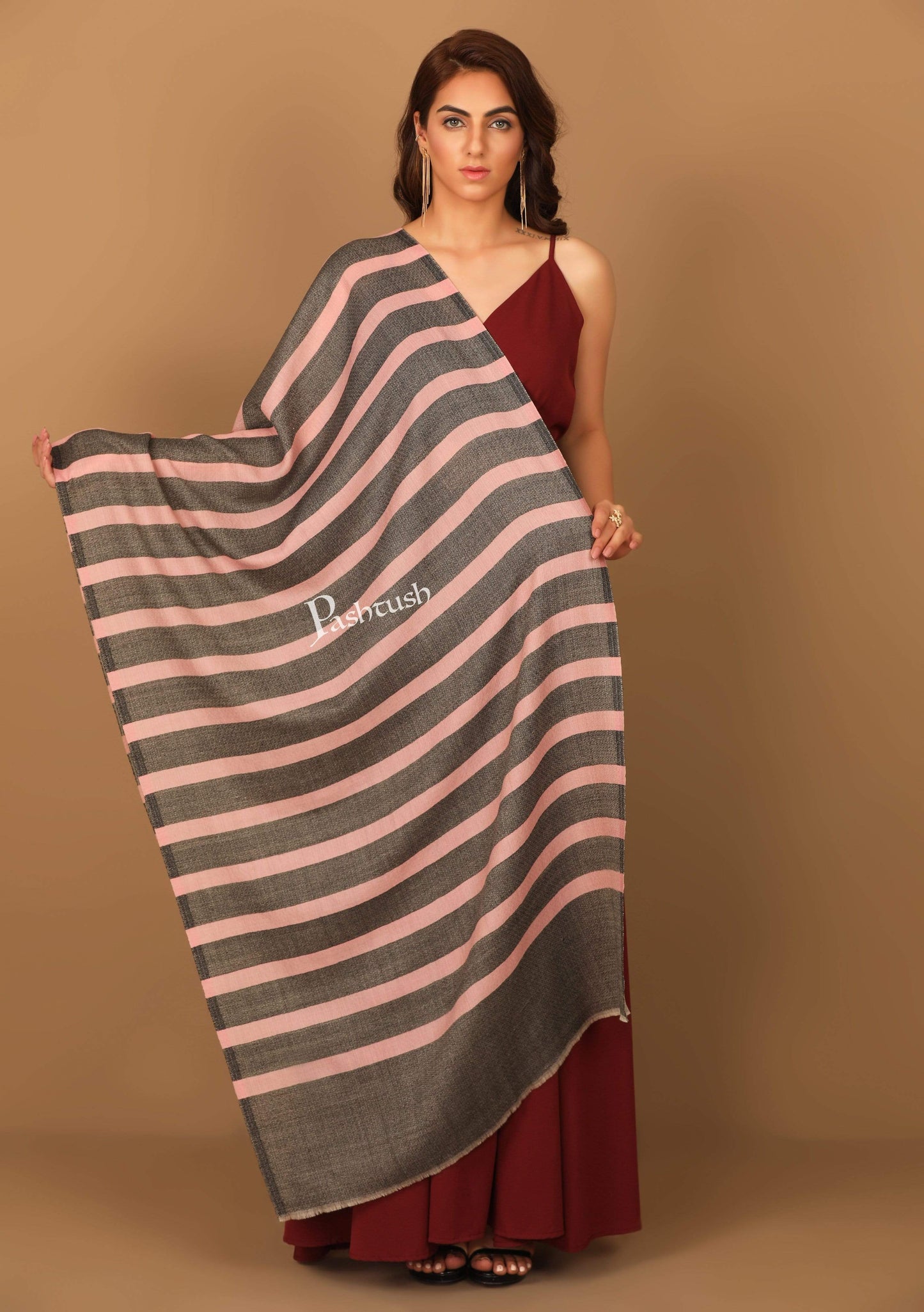 Pashtush India Stole Pashtush Women's Soft Fine Wool Scarf, Peach and Grey Melange